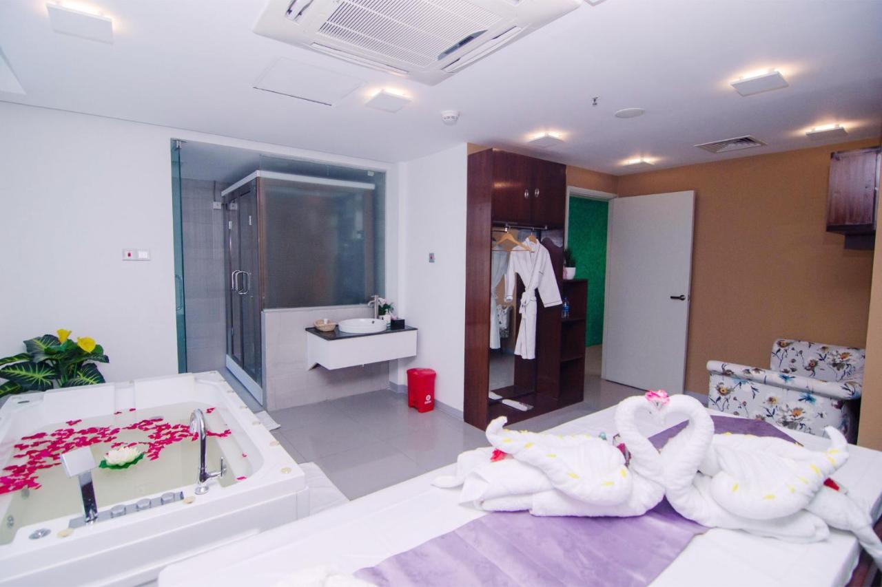 Best Western Sks Chattogram Chittagong Exterior foto