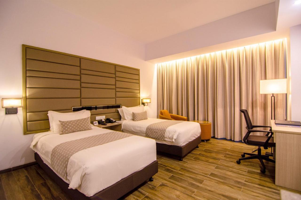 Best Western Sks Chattogram Chittagong Exterior foto
