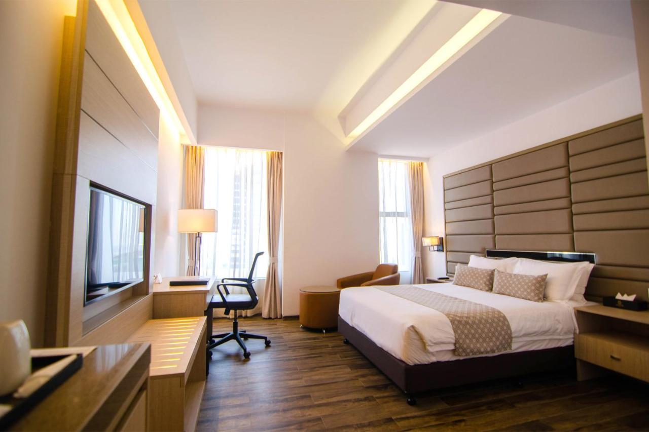 Best Western Sks Chattogram Chittagong Exterior foto