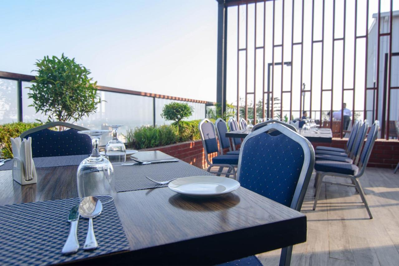 Best Western Sks Chattogram Chittagong Exterior foto