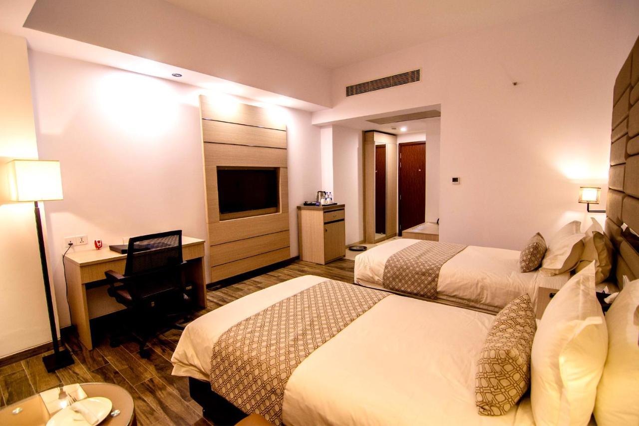 Best Western Sks Chattogram Chittagong Exterior foto